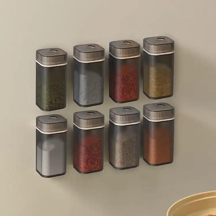 Plastic-Salt-Pepper-Shakers-MAGNETIC-HANGER-8960200001-4 (1)