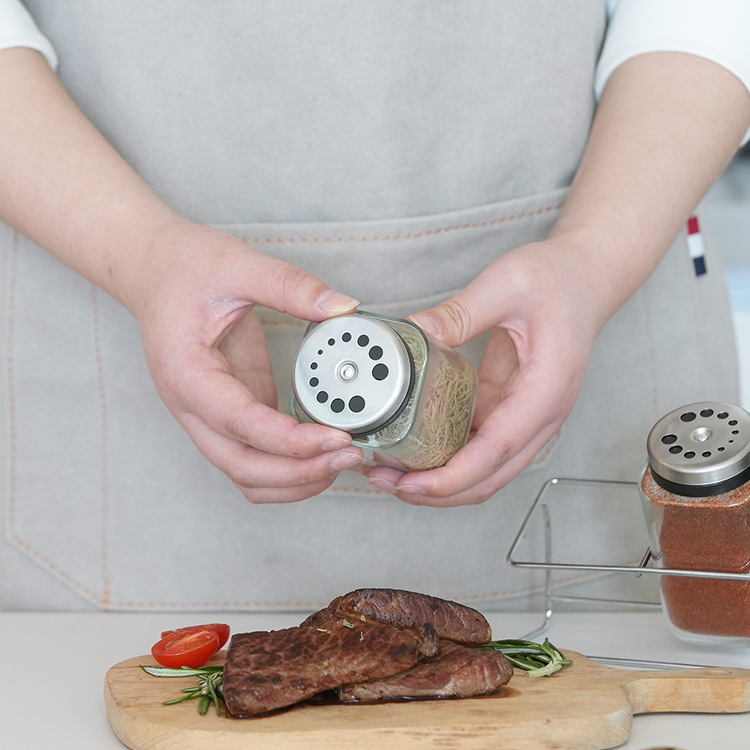 Salt and Pepper Containers #78912000