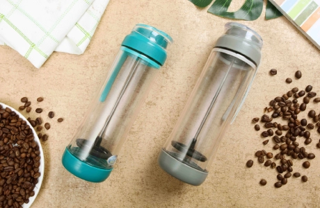 A Portable Press For Coffee On The Go