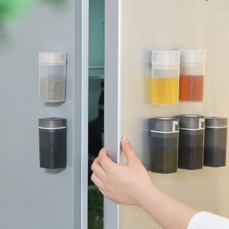 Plastic Salt & Pepper Shakers