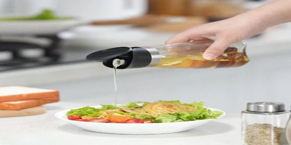 How to Choose the Right Oil Dispensing Bottle to Prevent Oxidation and Expiration