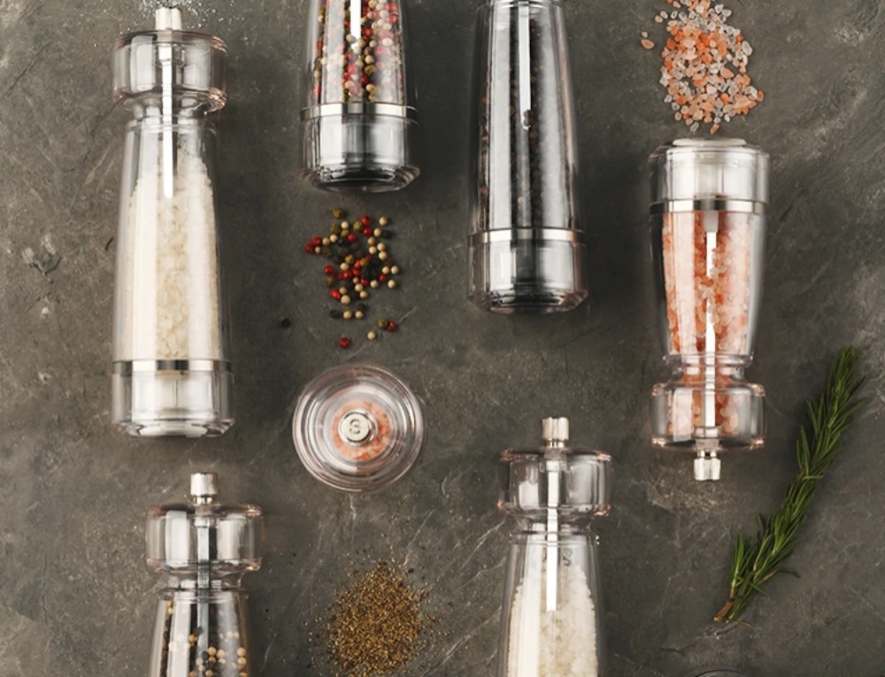 Glass vs. Plastic Salt and Pepper Grinders Which is Right for Your Kitchen