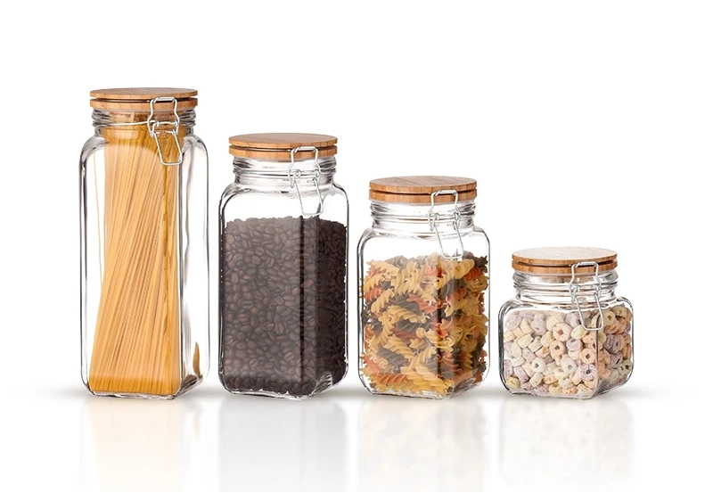 Glass food jar clamp with a locking lid